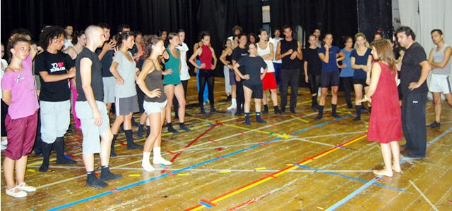 35282_140962755922997_13920