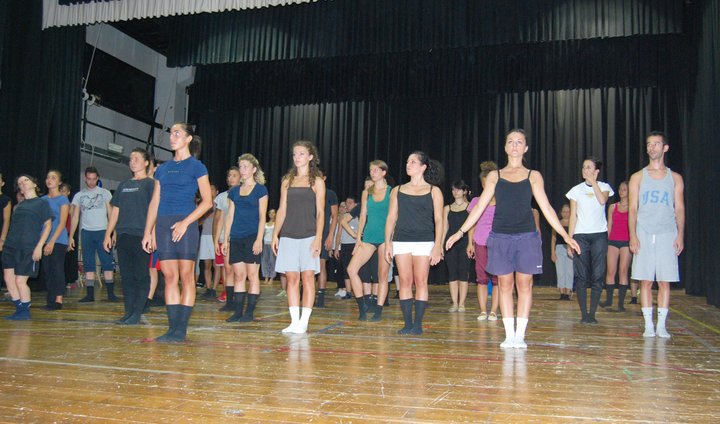 38634_140963105922962_139205136098759_332235_5699593_n