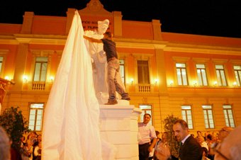 inaugurazione-statua