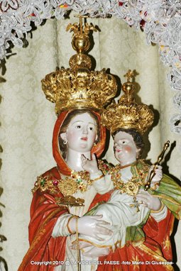 statua-madonna-del-pozzo