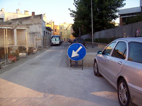 strada-via-eva-occupata