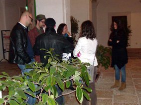 artisti-discutono