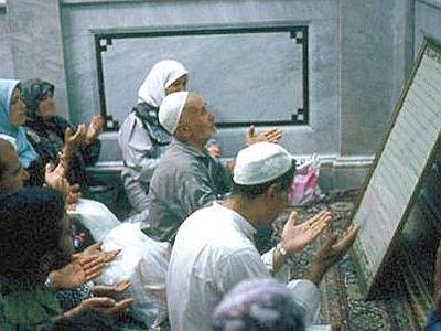 musulmani_preghiera--400x300