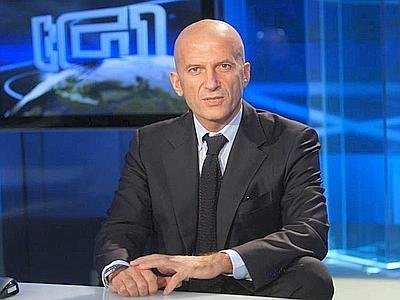 minzolini_sfondoBlu_adnk--400x300