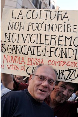 protesta-per-tagli-teatro