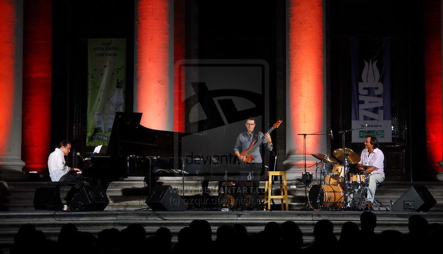 Fahir_Atakoglu_Trio_by_ozqur