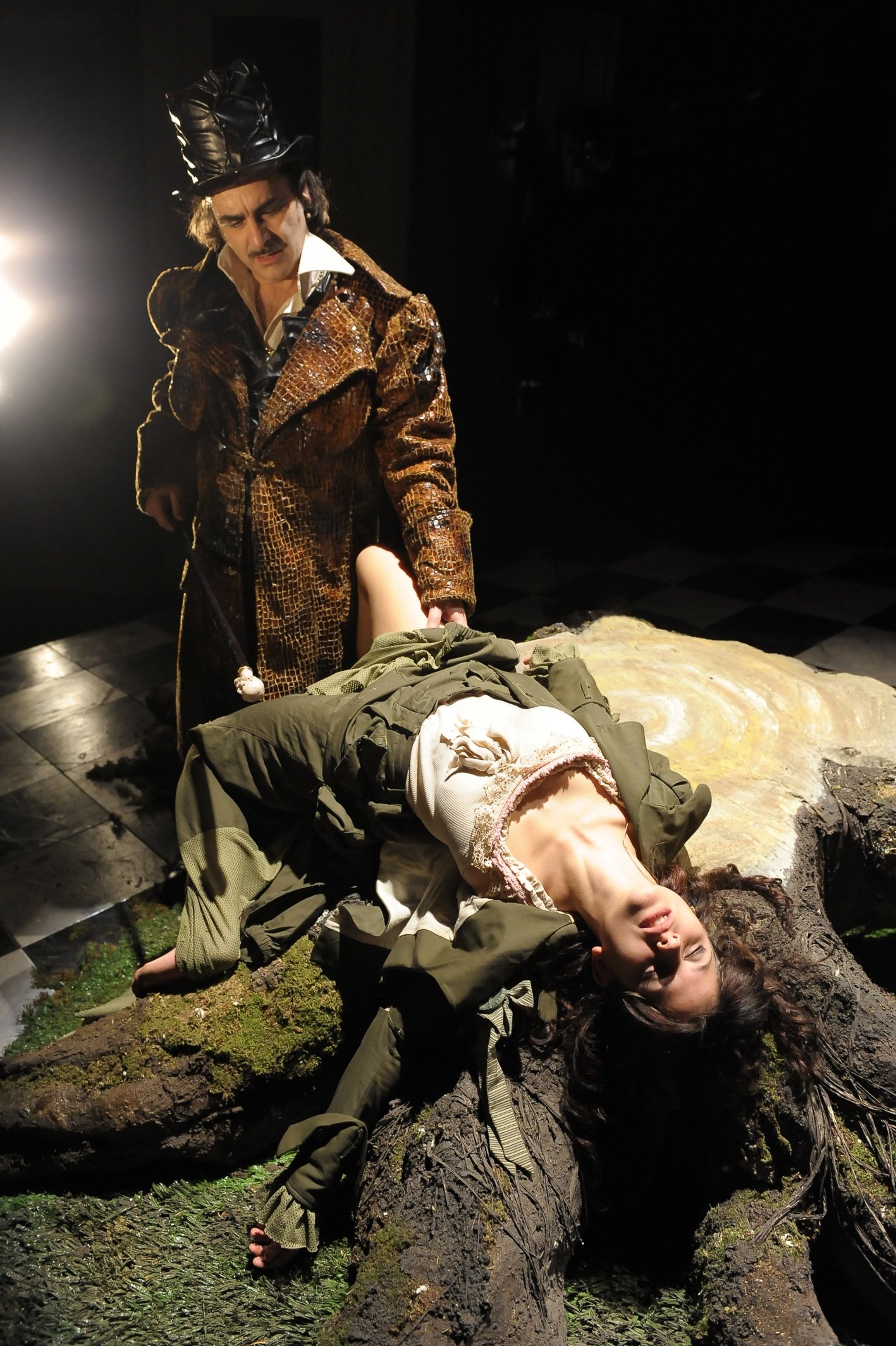 scuola-delle-mogli-foto-lepera-04