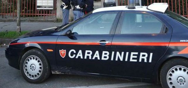 carabinieri-vettura-pp