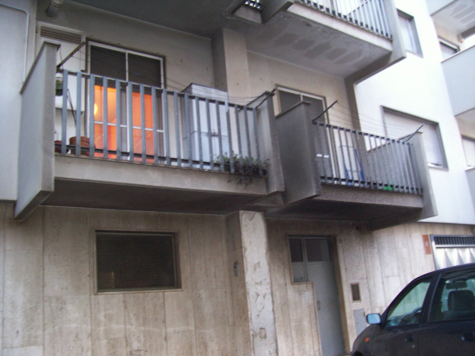 foto_buche_e_incendio_041