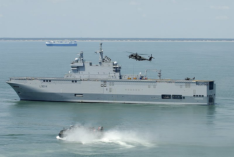 tonnerre_porta_elicotteri