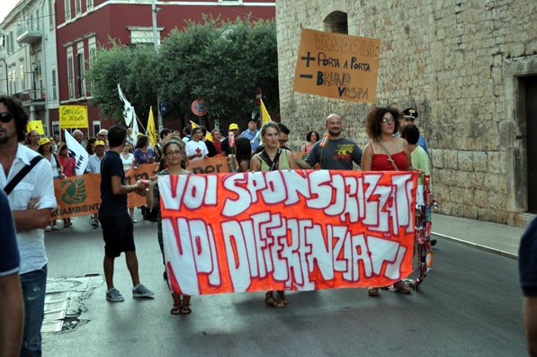 corteo_contro_limmondizia_indifferenziata_foto_6_web