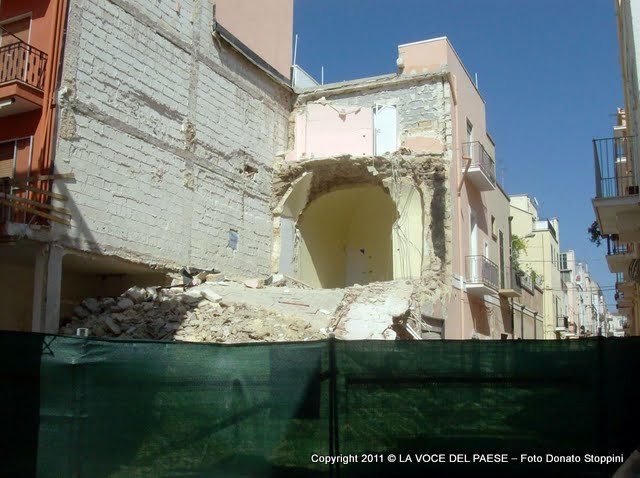 crollo-palazzina-nicchia