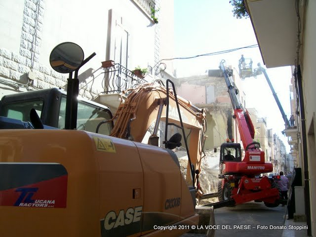 crollo_mezzi_al_lavoro