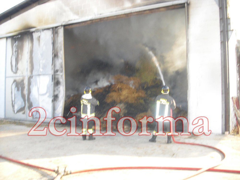 incendio_fienile1