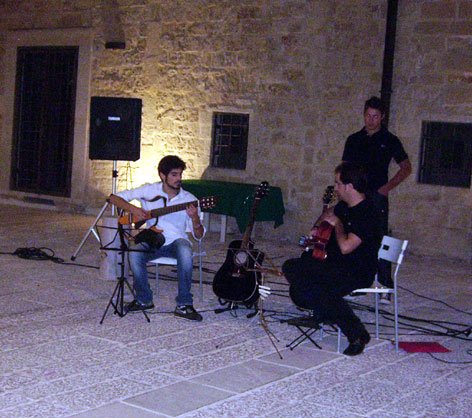 festa-democratica-gruppo
