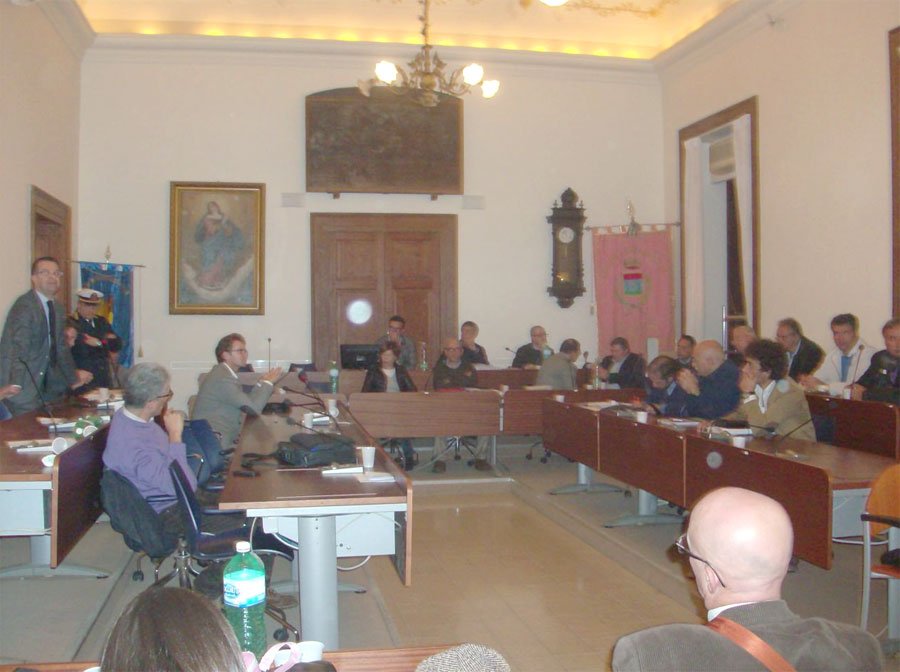 piero-longo-aula-consiliare