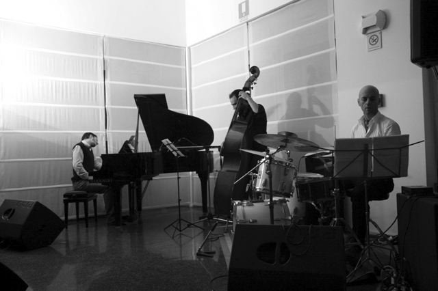 eugenio macchia trio