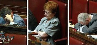 parlamentari addormentati2