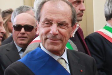 schittulli ritira dimissioni