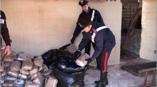carabinieri-maxi-sequestro2