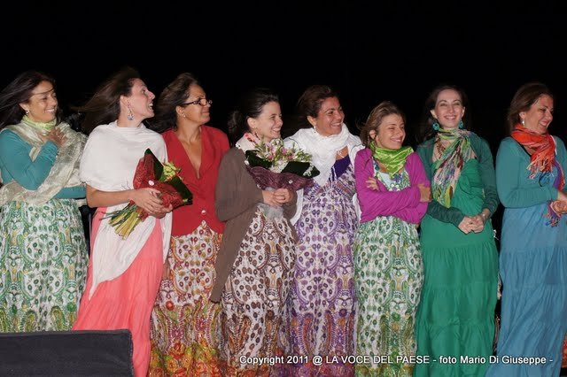 coro hills joy choir 3