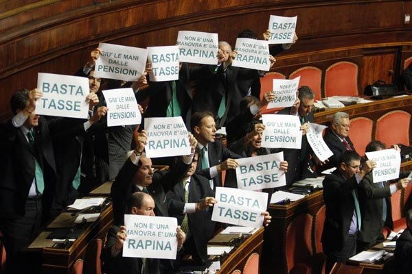 lega protesta parlamento