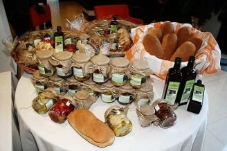 prodotti-tipici-pugliesi m