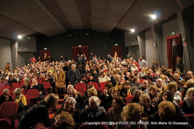 teatro santa lucia pieno