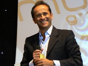 uccio de santis comico