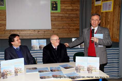 mastrovito-libro-tavolo-rel