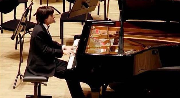 Leonardo Colafelice-piano