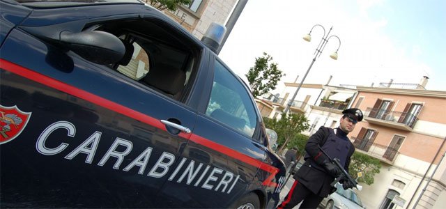 carabinieri-molestava-passa