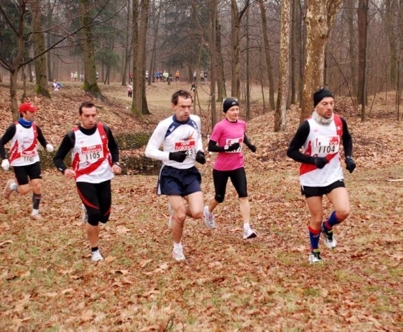 gioia running cross