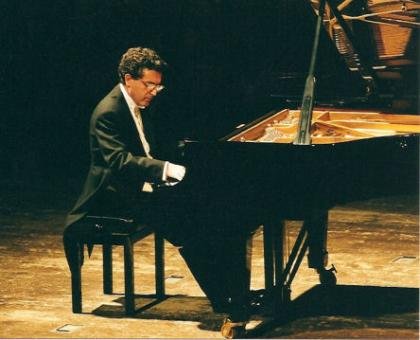 Francesco-Nicolosi-pianista