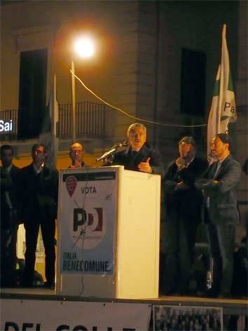 dalema-a-gioia-comizio