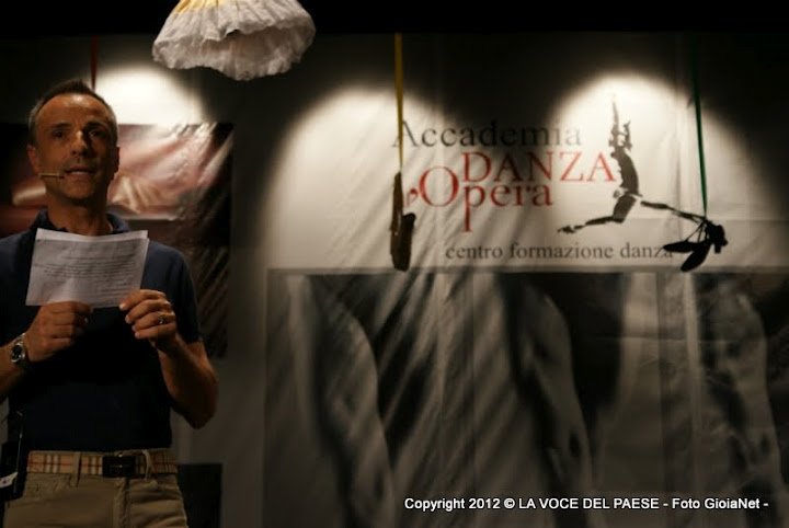 saggio sasanelli presentazione