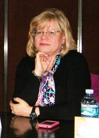 Loredana-Capone-4