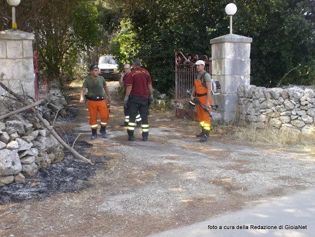 incendio ss100 soccorritori