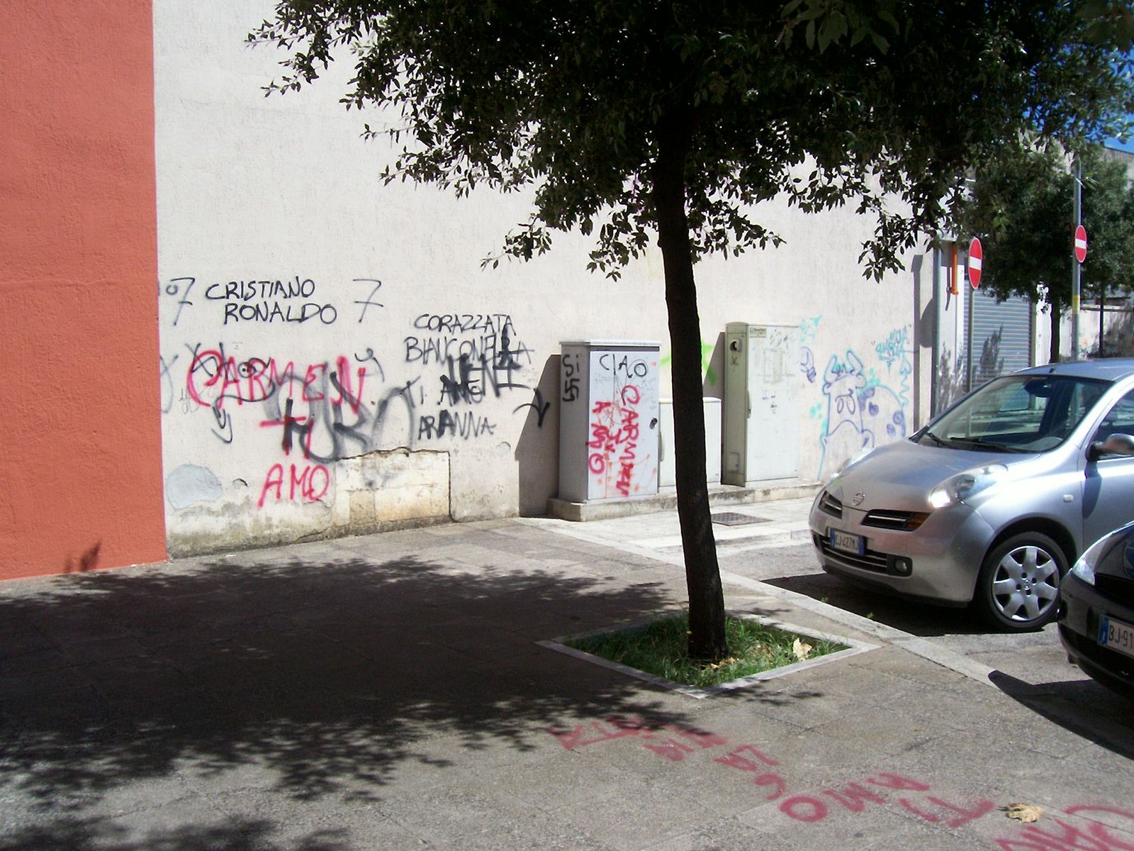 decoro scritte muri