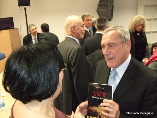 varsavia-grasso consegna libro