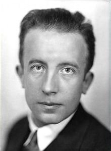 Paul luard circa 1930
