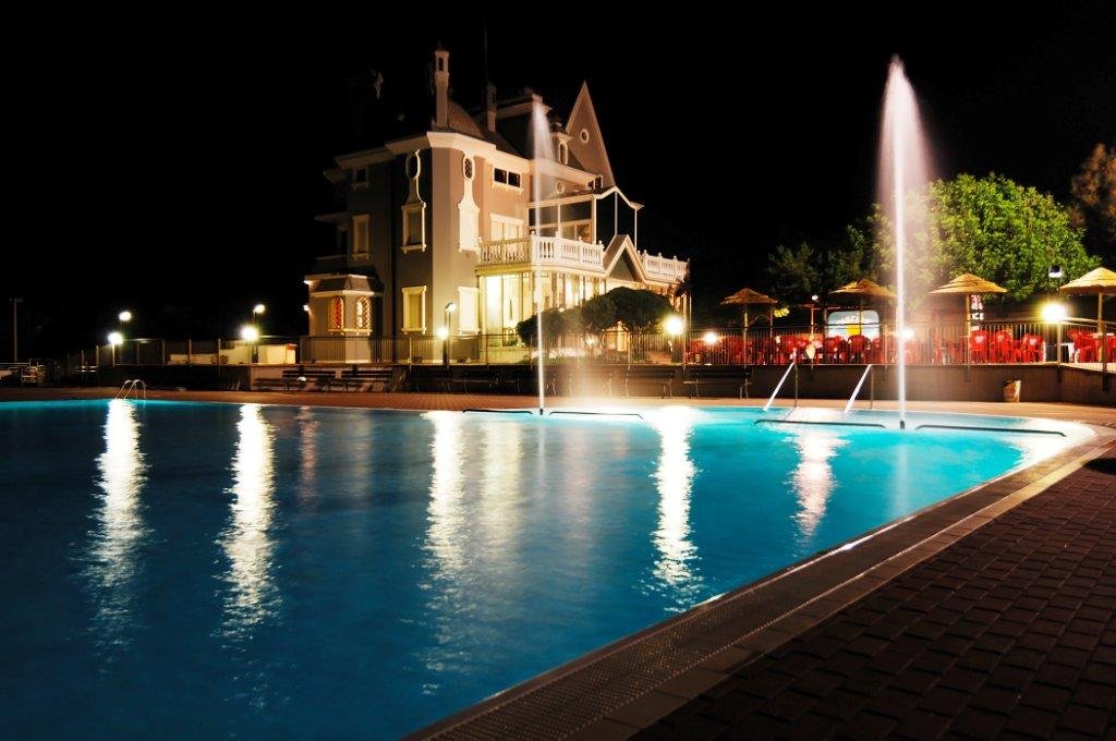 piscinabynight 1