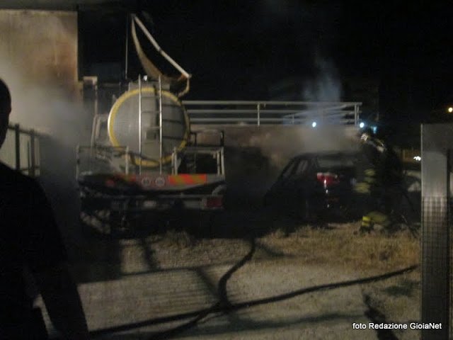 incendio via montale2