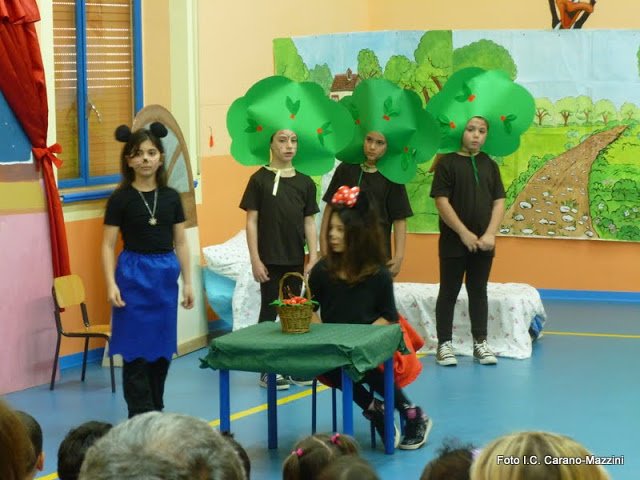 mazzini mostra villaggio azzurro4