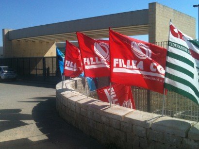 sciopero-natuzzi-laterza-15-6-2013-2-410x307